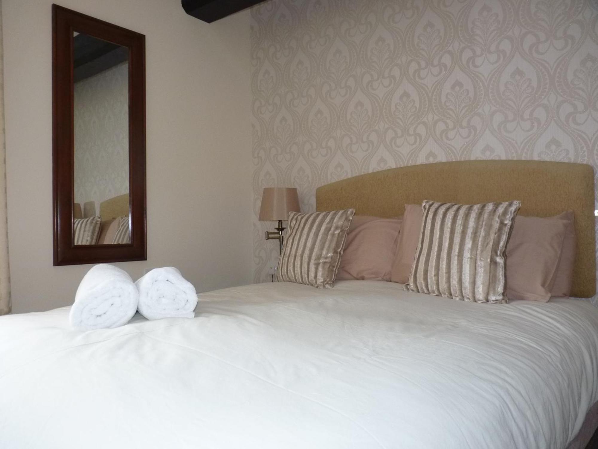 Seven Stars - Bed & Breakfast & Restaurant 欧克汉普敦 外观 照片