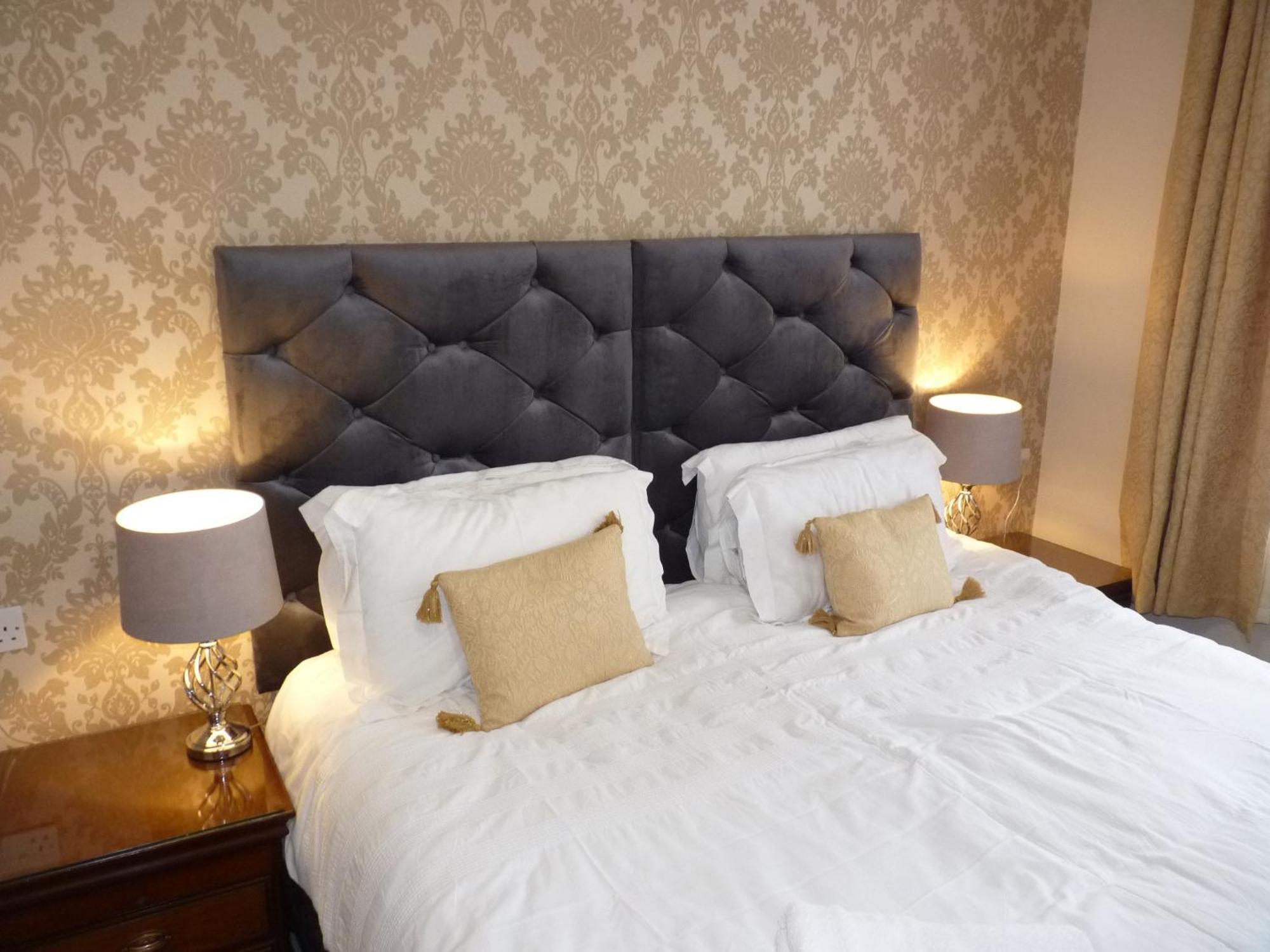 Seven Stars - Bed & Breakfast & Restaurant 欧克汉普敦 外观 照片